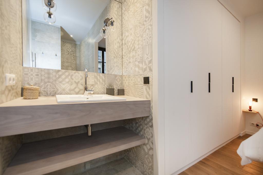 פריז Pick A Flat'S Apartment In Le Marais - Rue Sainte Croix De La Bretonnerie חדר תמונה