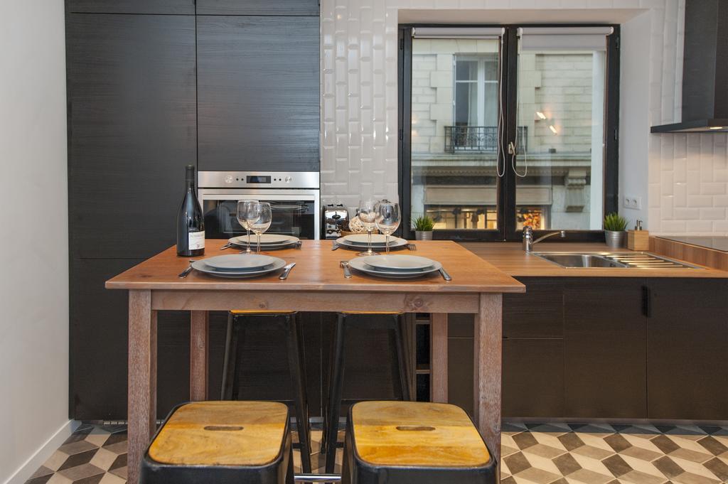 פריז Pick A Flat'S Apartment In Le Marais - Rue Sainte Croix De La Bretonnerie חדר תמונה