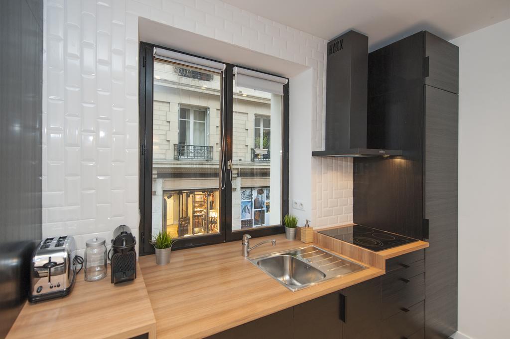 פריז Pick A Flat'S Apartment In Le Marais - Rue Sainte Croix De La Bretonnerie חדר תמונה
